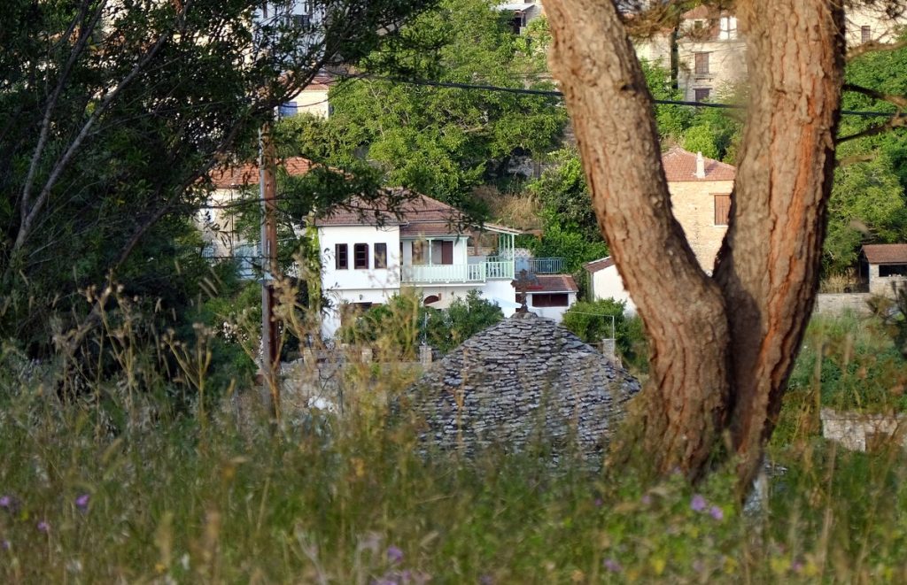 Lafkos ist ein malerisches Bergdorf in der Nähe des Meeres im Süd Pilion.